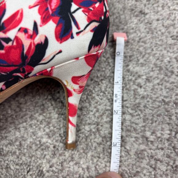 Ivanka Trump Floral Heels size 9 - Picture 13 of 13
